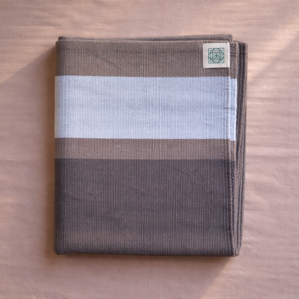 • GROUNDING COLORS COLLECTION •